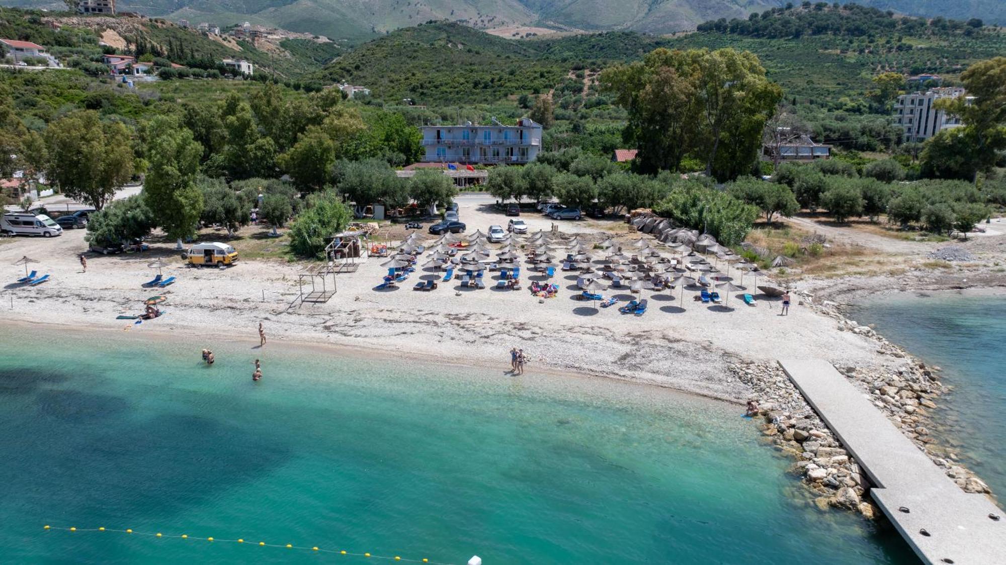 Hotel Nika Радима Экстерьер фото